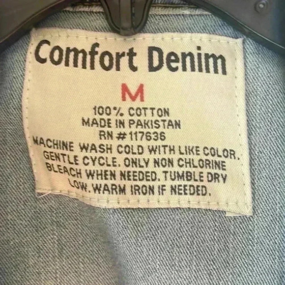 Comfort denim size medium, jean vest. - Picture 3 of 9